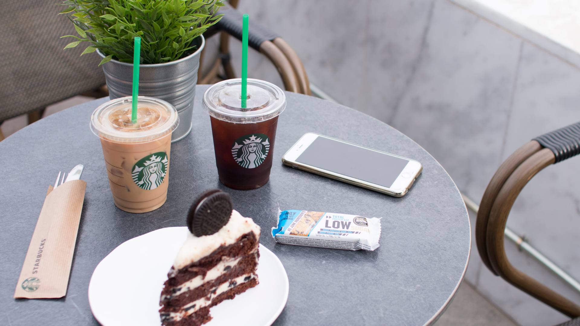 starbucks